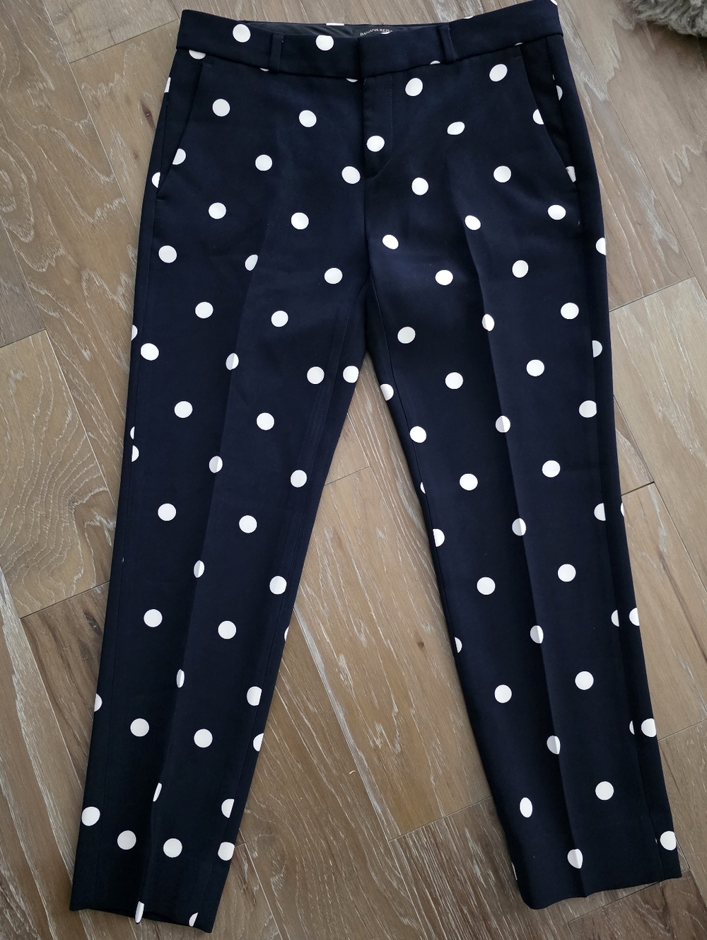 Banana Republic Size 2 Navy W/ White Polka Dot Slim Ankle Trousers. Like New!